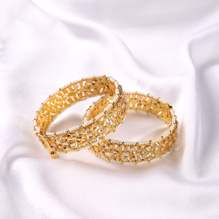 Manasvini Kundan Bangles