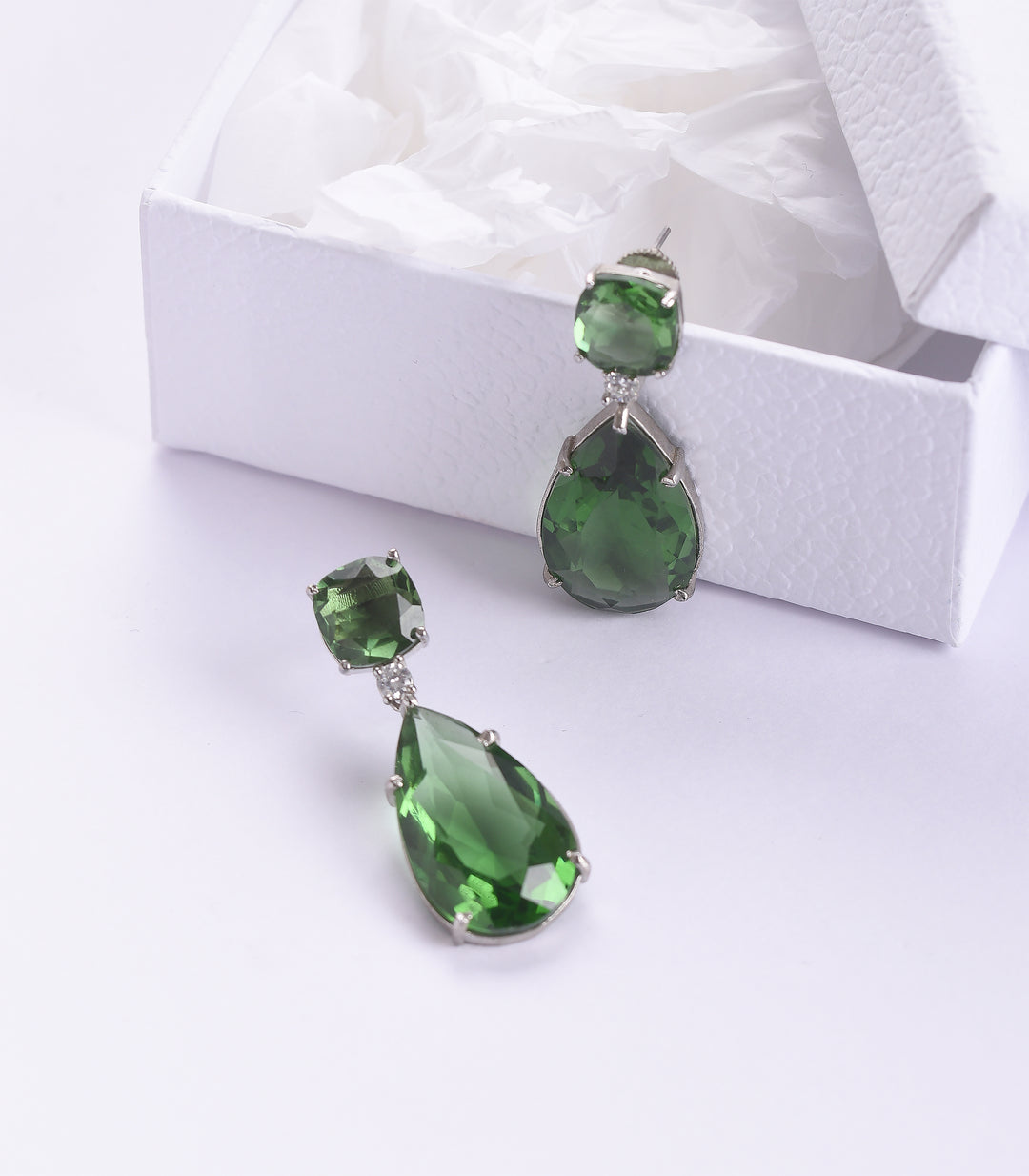 SILVER FINISH GREEN DOUBLET EARRING