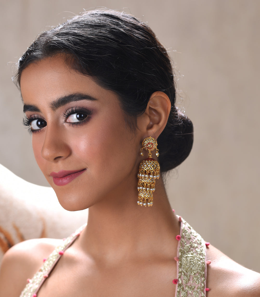 Venya Jadau Jhumki