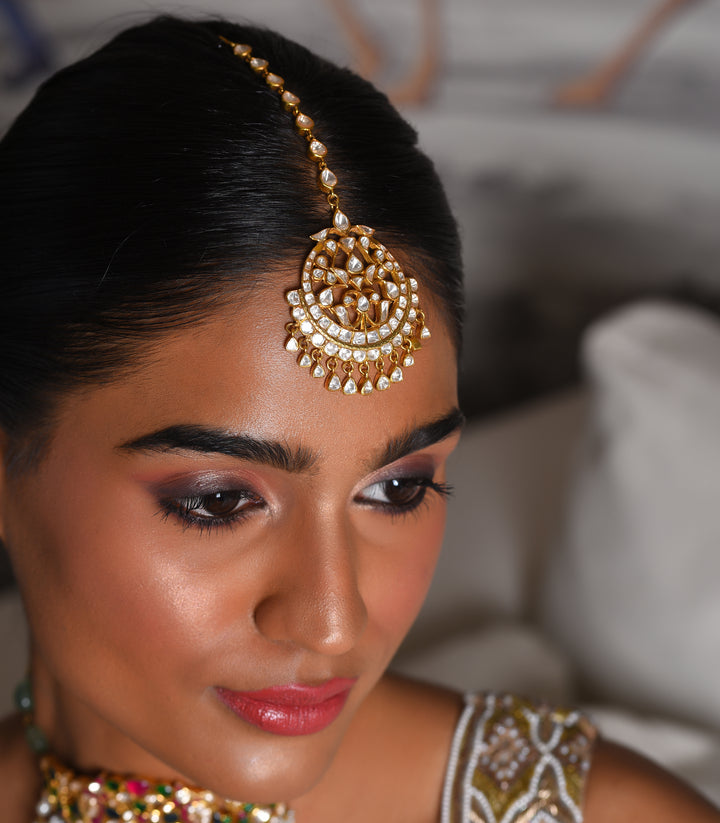 MENKA MOISSANITE TIKA