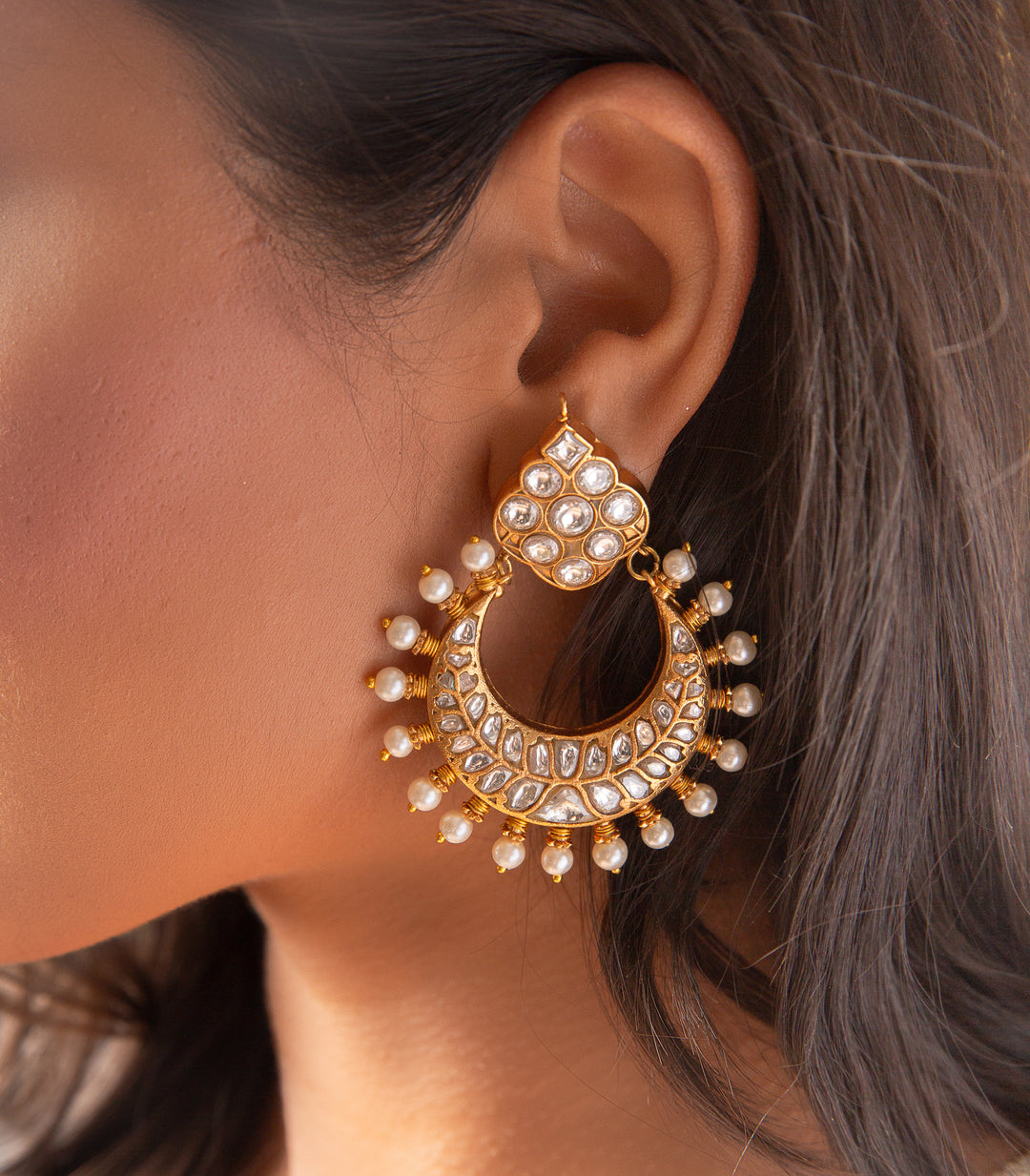PRATIBHA WHITE KUNDAN CHANDBALI