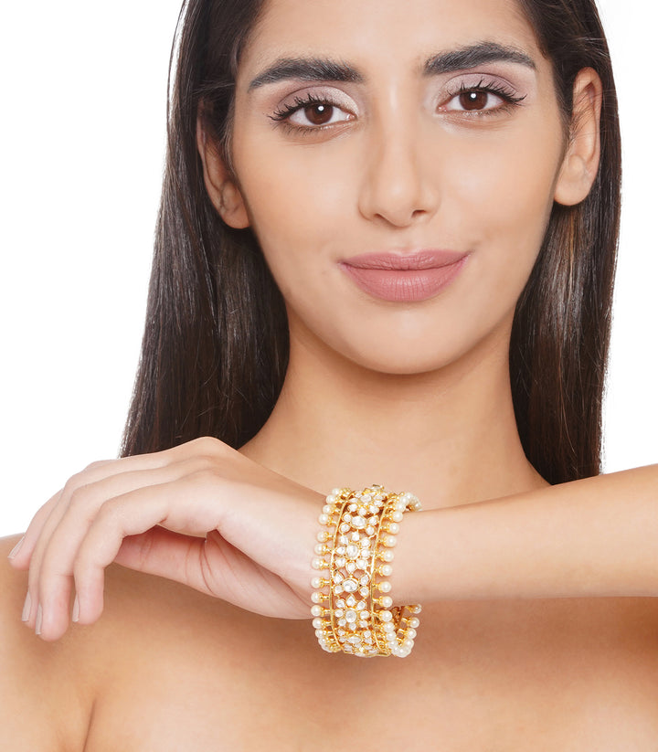 KANYAKA BANGLE