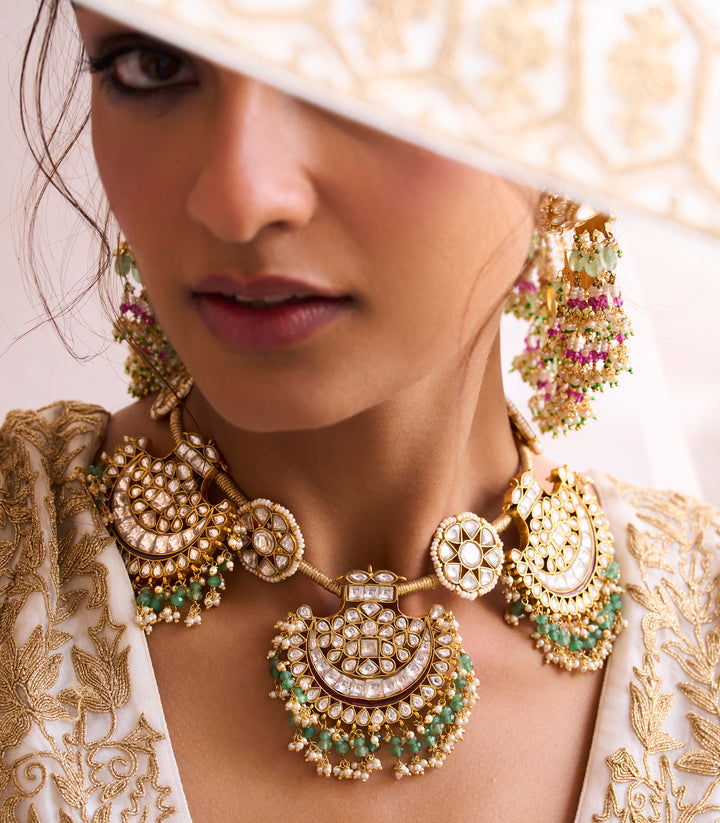 NAMITHA WHITE & GREEN  KUNDAN NECKLACE