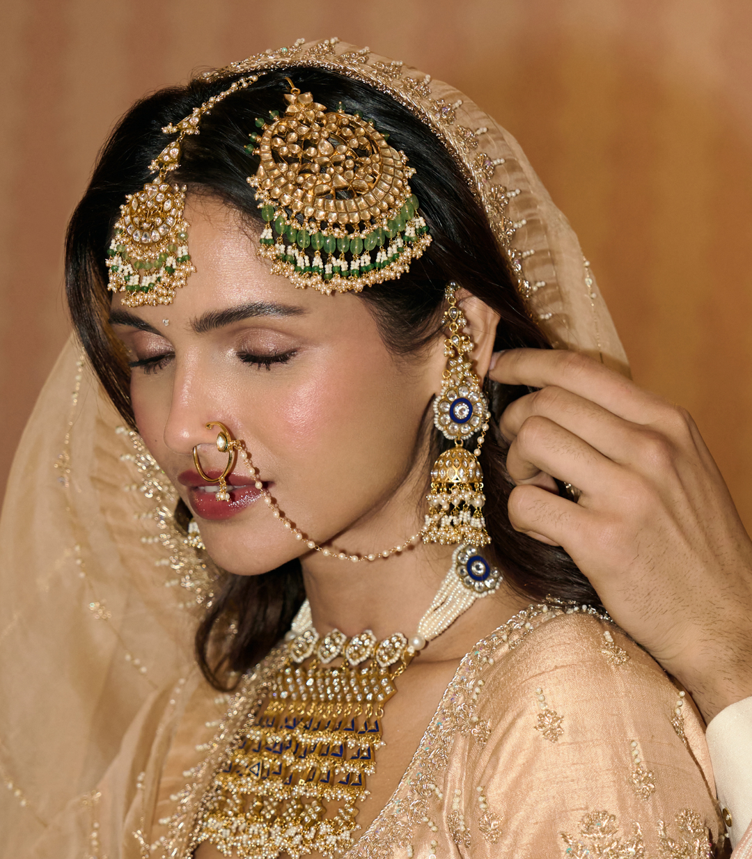 AYNOOR GOLD PLATED  KUNDAN LONG NECKLACE