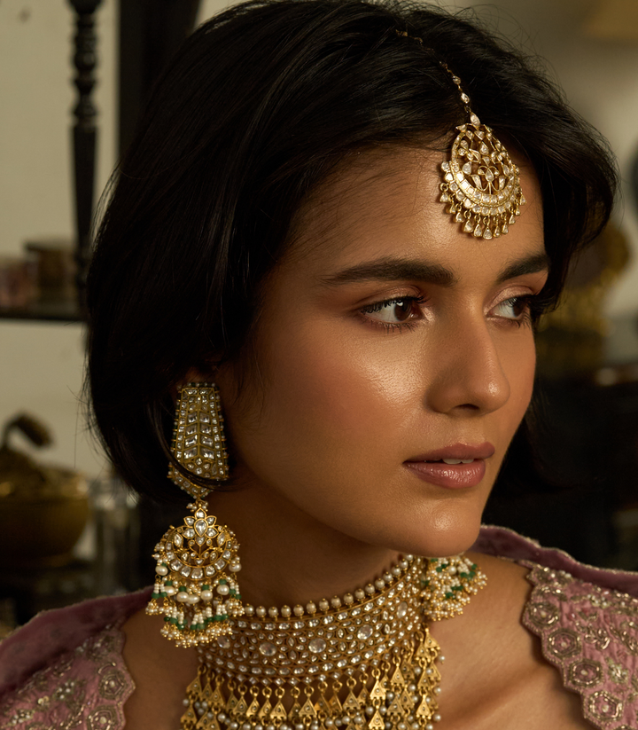 ZOHA  GREEN & WHITE KUNDAN CHANDBALI