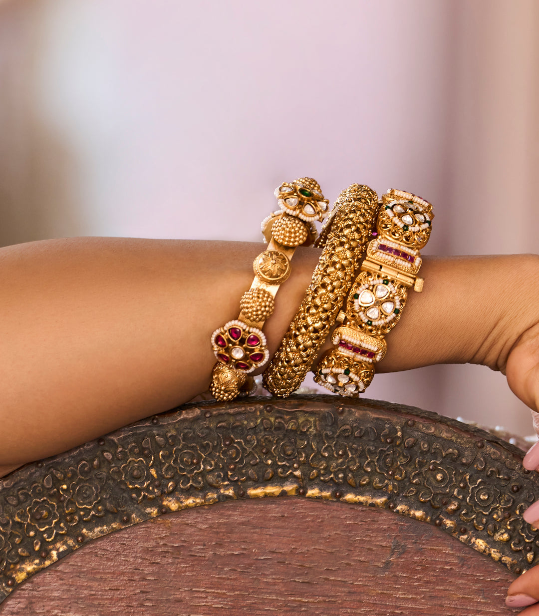 LAKSHITA RED & GREEN  KUNDAN BANGLES