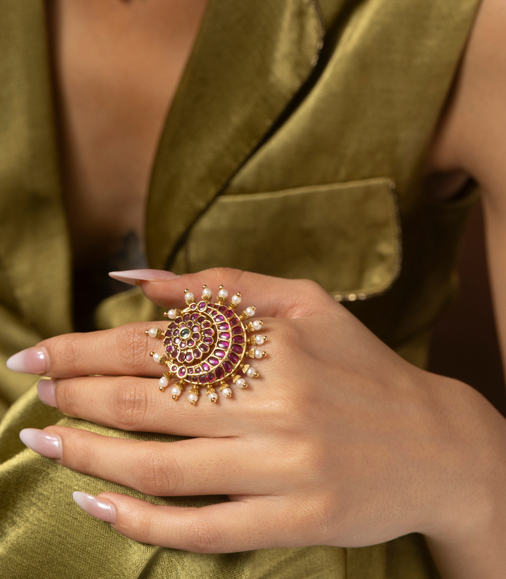 PHUNGAR RED & GREEN KUNDAN RING