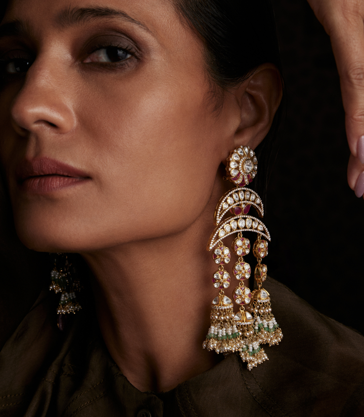 TANIA GREEN MOSINATE STATEMENT EARRING