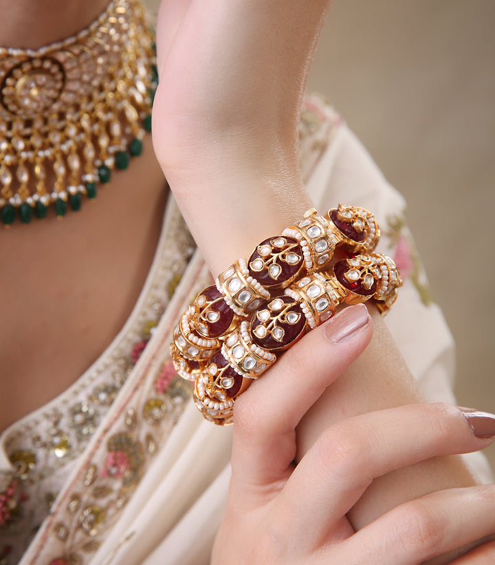 MENKA RED KUNDAN BANGLES