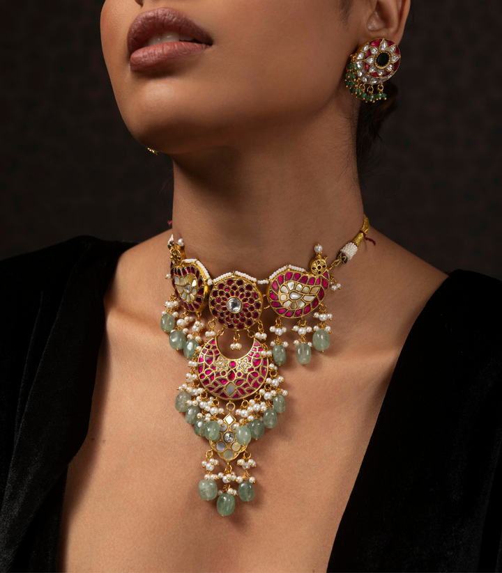 AMAYA RED & GREEN KUNDAN CHOKER