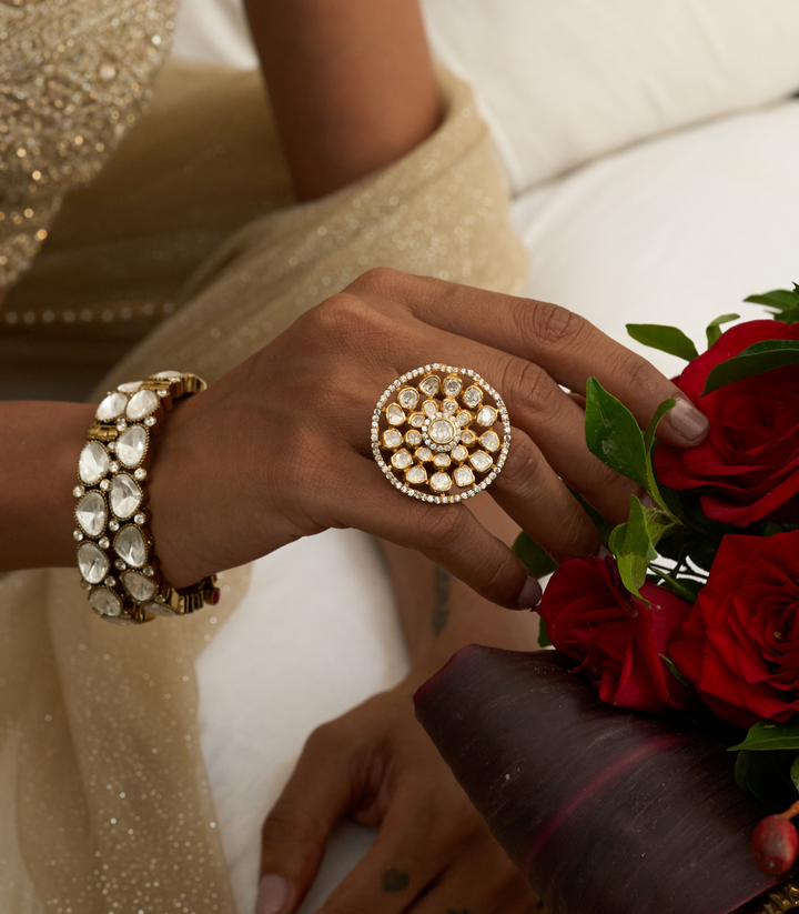 MRIDA MOISSANITE RING