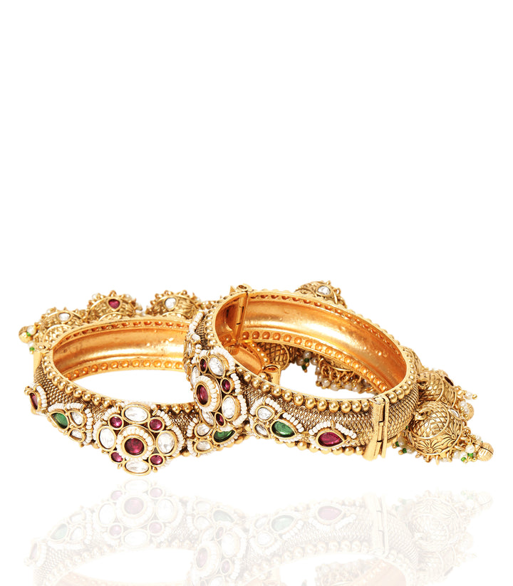 NAVYA RED & GREEN KUNDAN BANGLES
