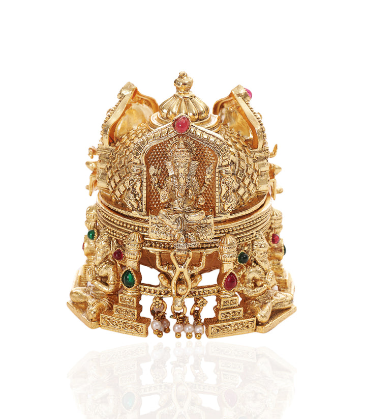 VIGNESHWARA RED & GREEN GOLD PLATED ORNATE BOX