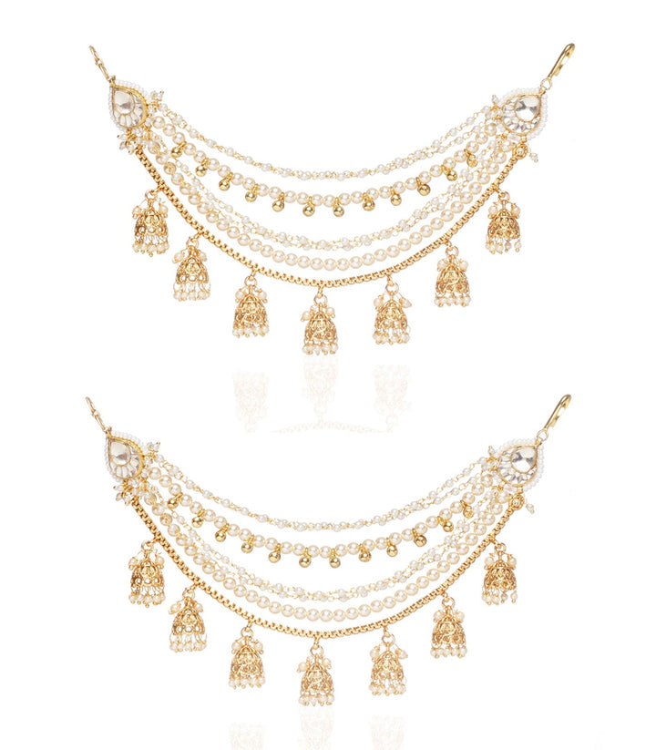 Kritika Khurana in preeti mohan