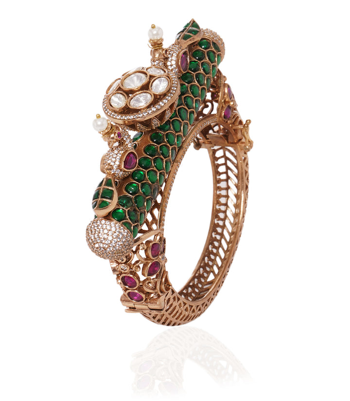 SAKHI RED & GREEN  POLKI BANGLES