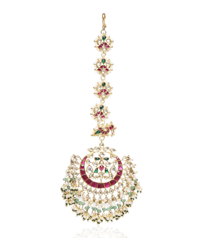 Kritika Khurana in preeti mohan