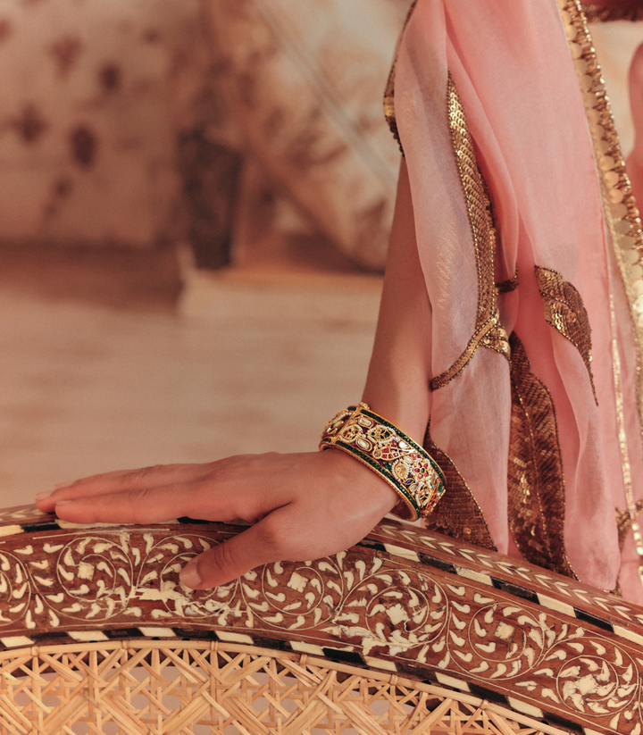 APARNA RED KUNDAN BANGLES