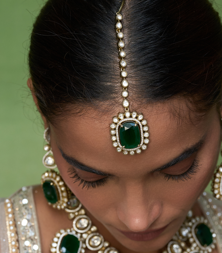 VINAYA GREEN POLKI NECKLACE SET