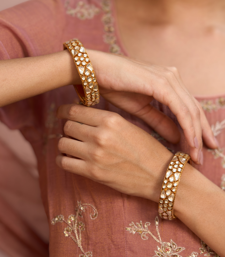 TANVI GOLD PLATED KUNDAN BANGLES