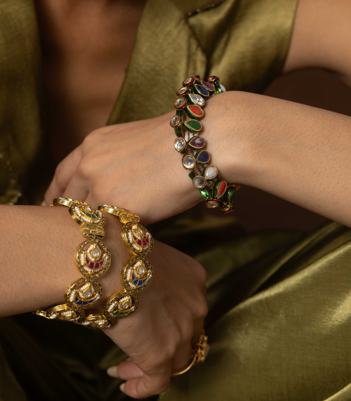 AANCHAL NAVRATAN KUNDAN BRACELET