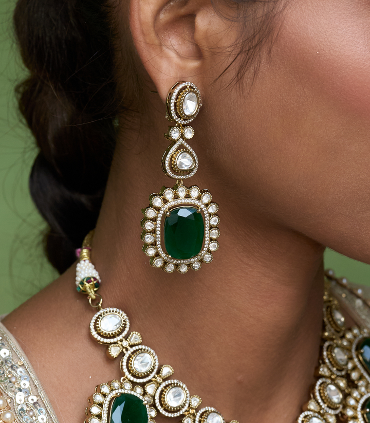 VINAYA GREEN POLKI NECKLACE SET