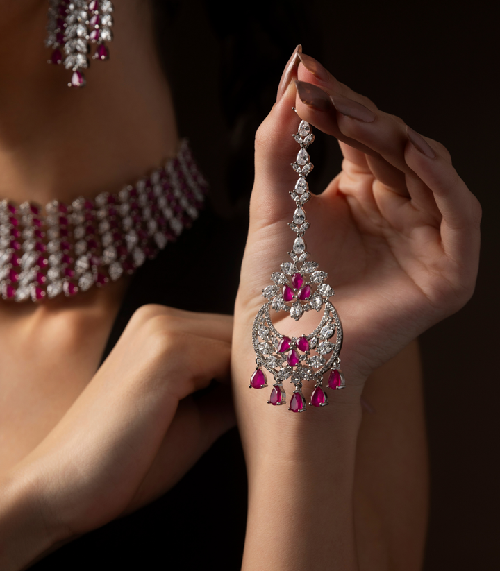 VALERIA PINK ZIRCON TIKKA