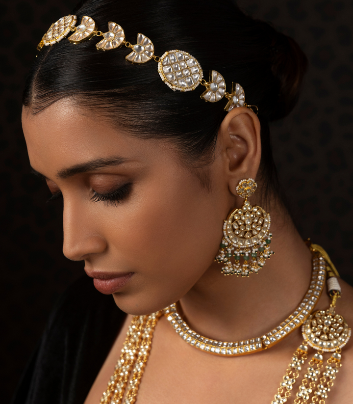 ISHIRA GOLD PLATED  KUNDAN NECKLACE