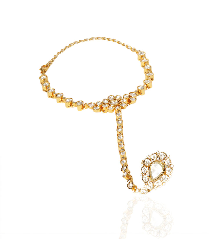 SAMAR GOLD PLATED MOISSANITE HATHPHOOL