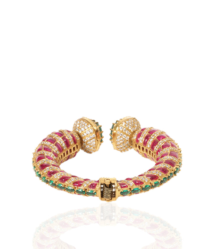 MENKA RED & GREEN BANGLES