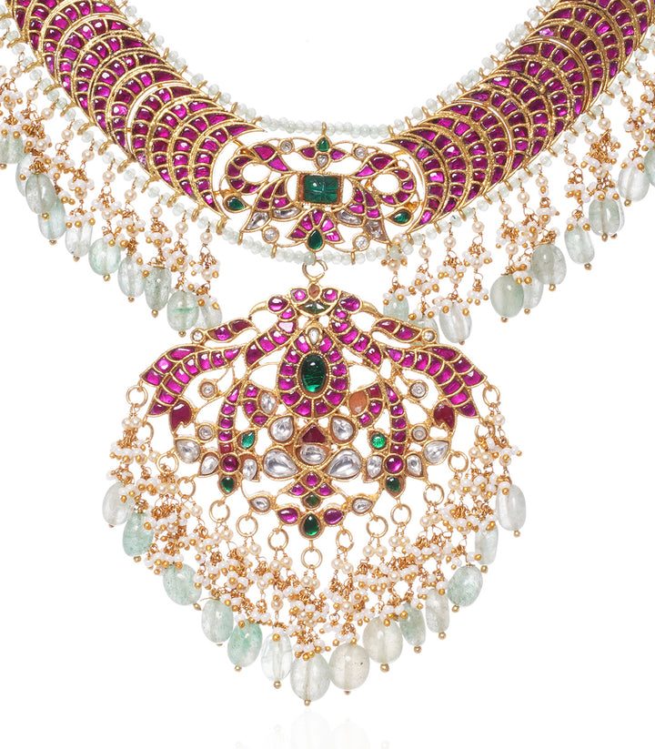 DIVYAM RED & GREEN  KUNDAN NECKLACE SET