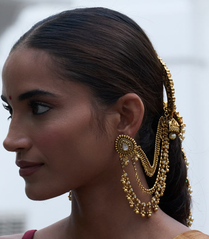 OJASVI GOLD PLATED KUNDAN STATEMENT EARRING