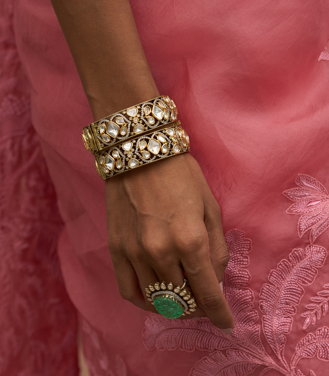 ISHANVI ANTIQUEGOLD FINSH POLKI BANGLES