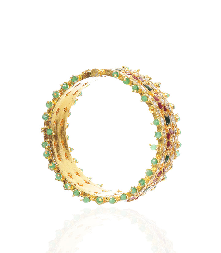 DEVANGI RED & GREEN KUNDAN BANGLES