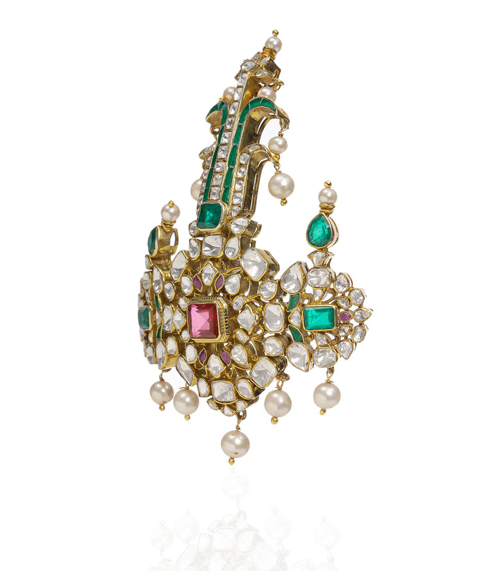 PARNEET GREEN MOISSANITE KALGI
