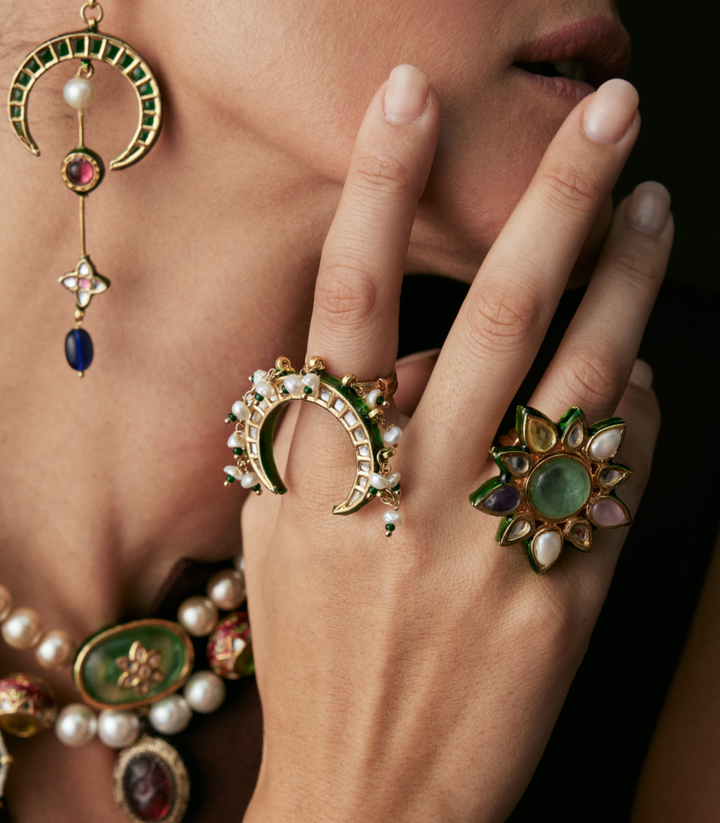 ANAIRA GREEN KUNDAN RING