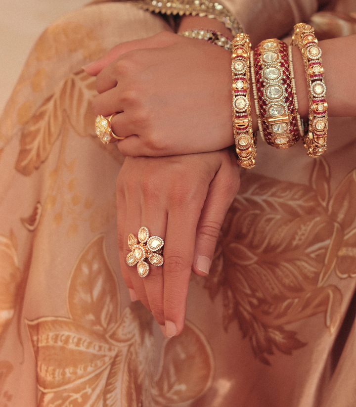 AVLEEN RED POLKI BANGLES