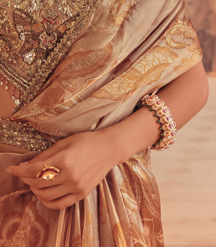 MIHIRA RED & GREEN KUNDAN BANGLE