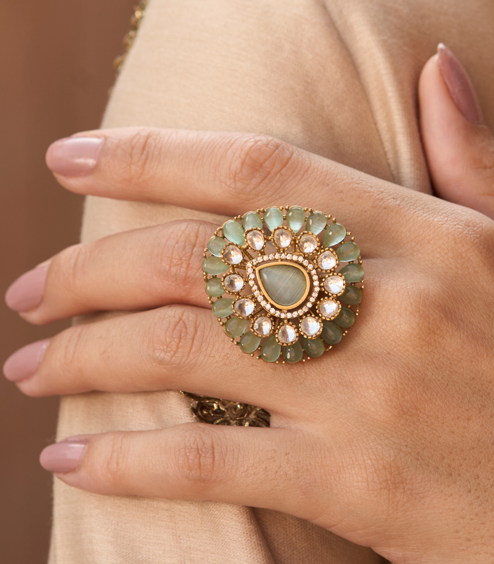 HEMAKANTI MINT POLKI RING