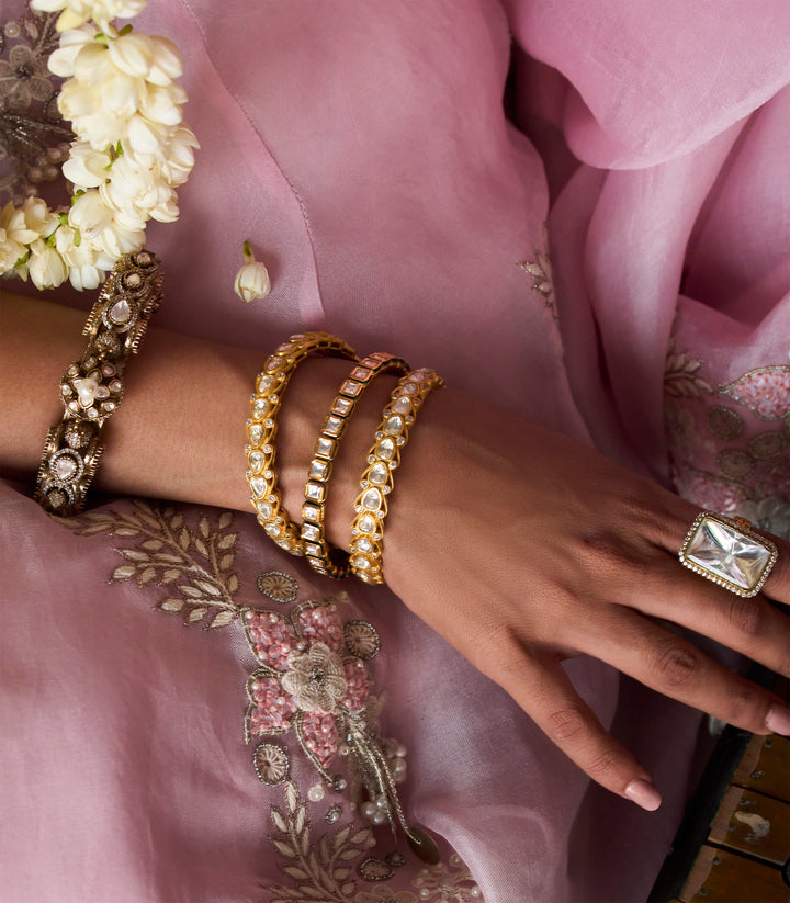 ADHITHI GREEN KUNDAN BANGLES