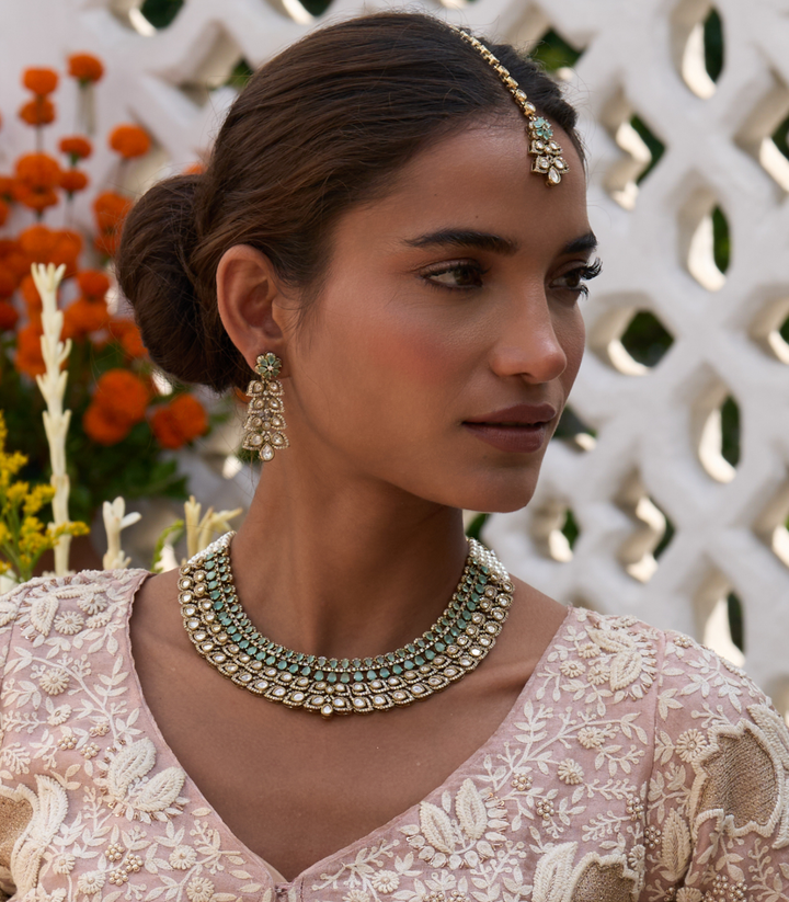 AARZA GREEN KUNDAN NECKLACE SET