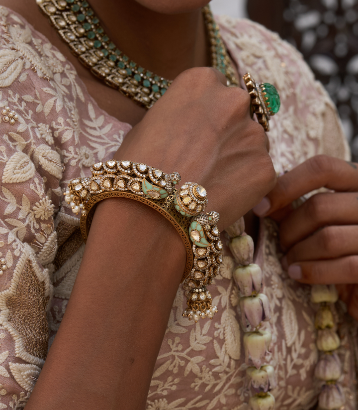 VAJRA MINT POLKI BANGLES