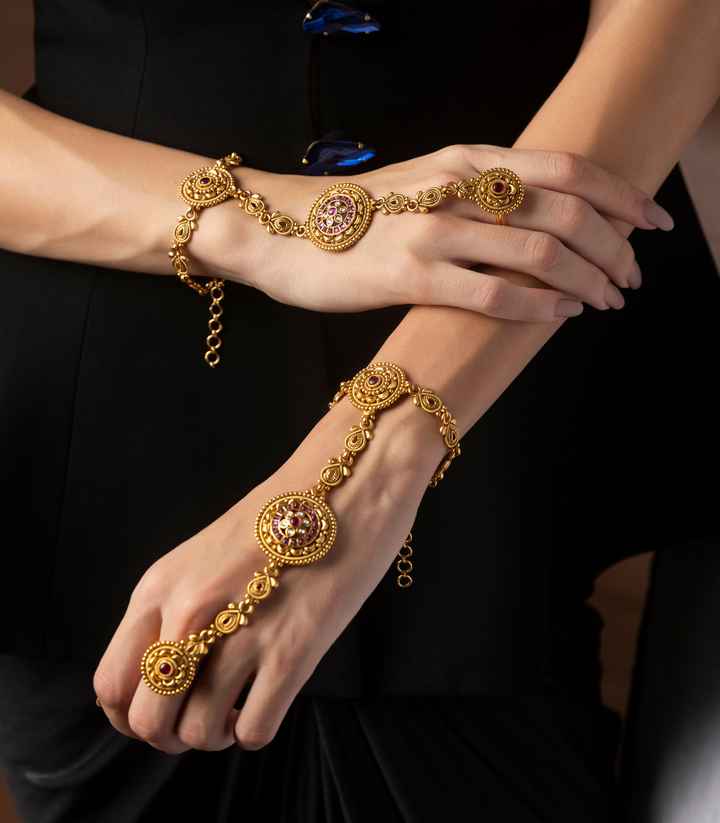 RADHIKA RED GOLD PLATED HATHPHOOLS