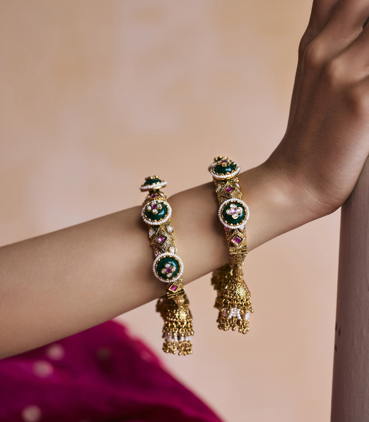 NEHA GREEN KUNDAN BANGLES
