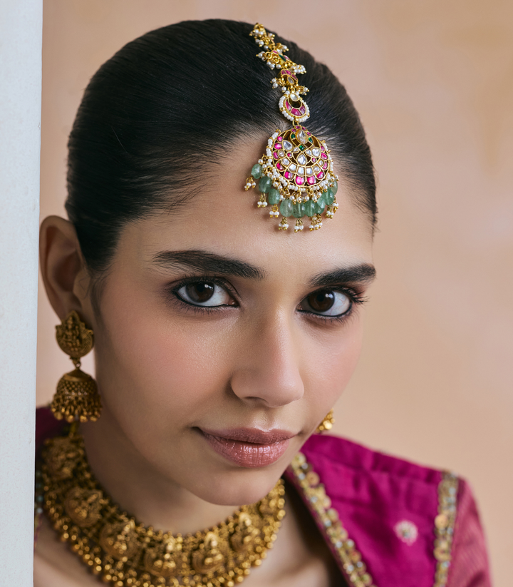 NAKASHI GREEN KUNDAN TIKA