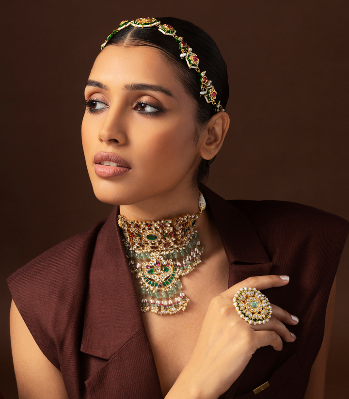 DAKSHITA RED&GREEN KUNDAN CHOKER