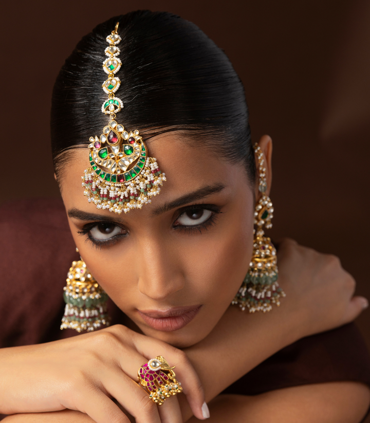 IQRA RED & GREEN KUNDAN TIKA