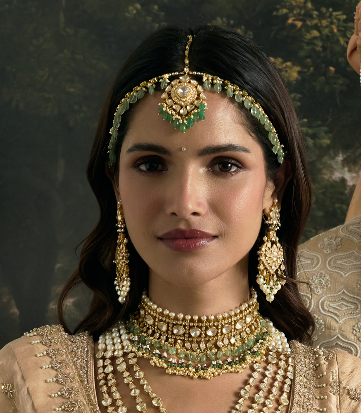 VAIDEHI GREEN MOISSANITE MATHAPATTI