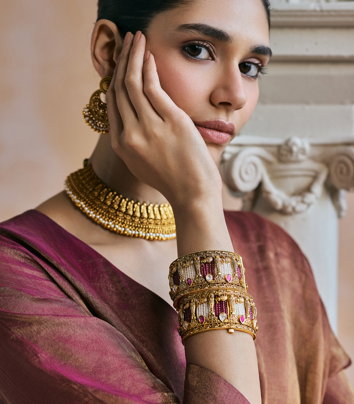 SHIVANYA GREEN POLKI BANGLES