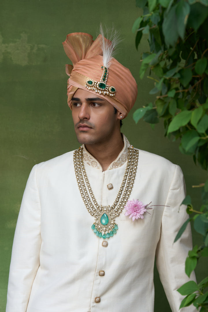 NIRVAAN GOLD PLATED BUTTON