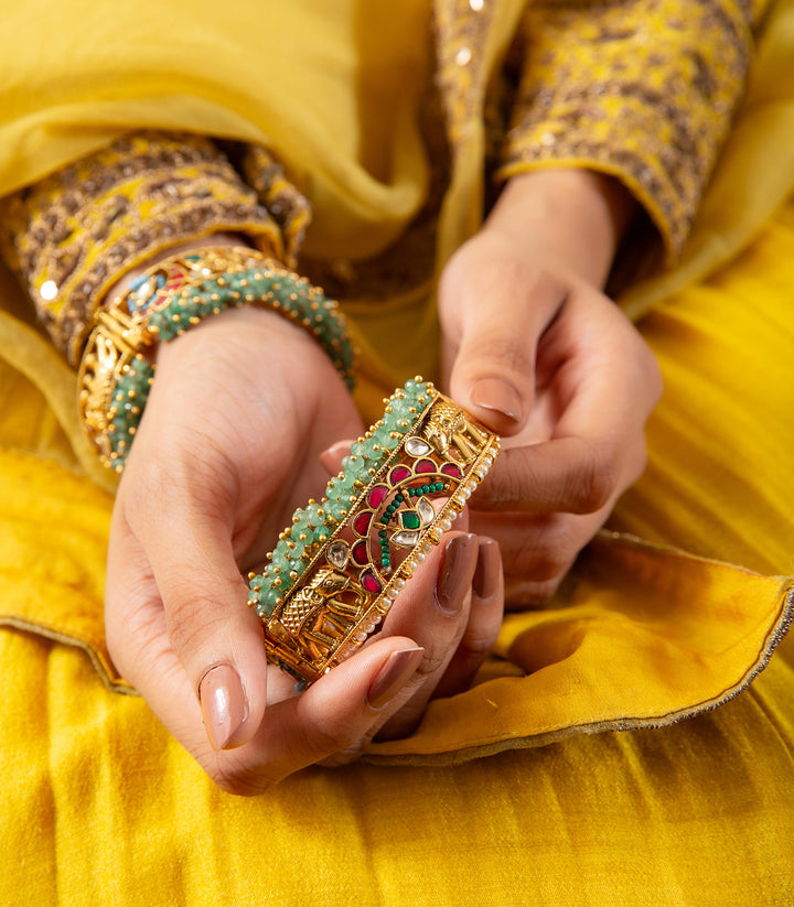 NANDINI RED & GREEN KUNDAN BANGLES